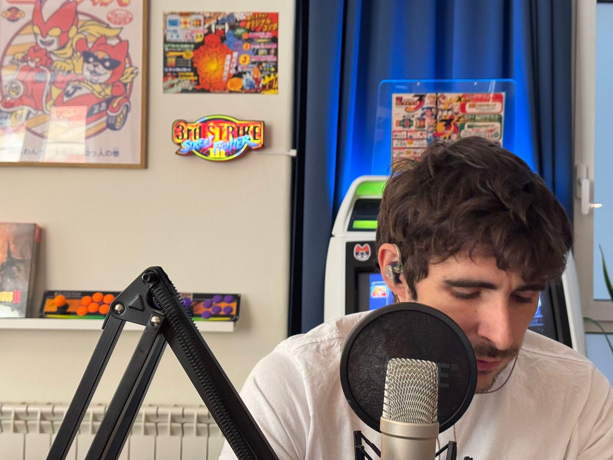 🎵🎶Mi cara de seto y yo venimos a recordaros que se han grabado ¡¡DOS Episodios en DOS DÍAS!!

👉Uno va sobre Ninjas 🥷 y otro va sobre navecitas e IAs malévolas 👾

🚩¿Apuestas? Seguro que uno lo acertáis; el otro NO

🎧Próximamente en vuestras plataformas preferidas =D