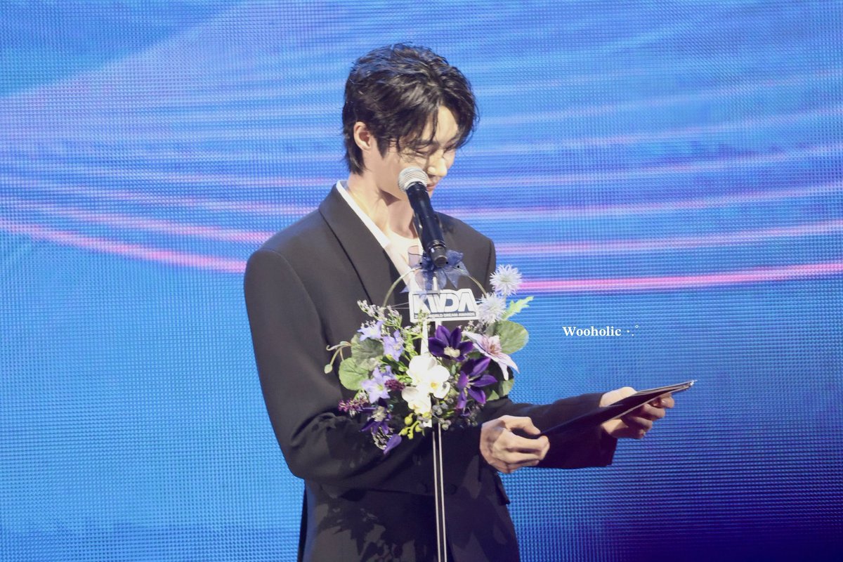 250821 KWDA 

우석오빠 보고싶었어ㅠㅠ

#변우석 #ByeonWooSeok