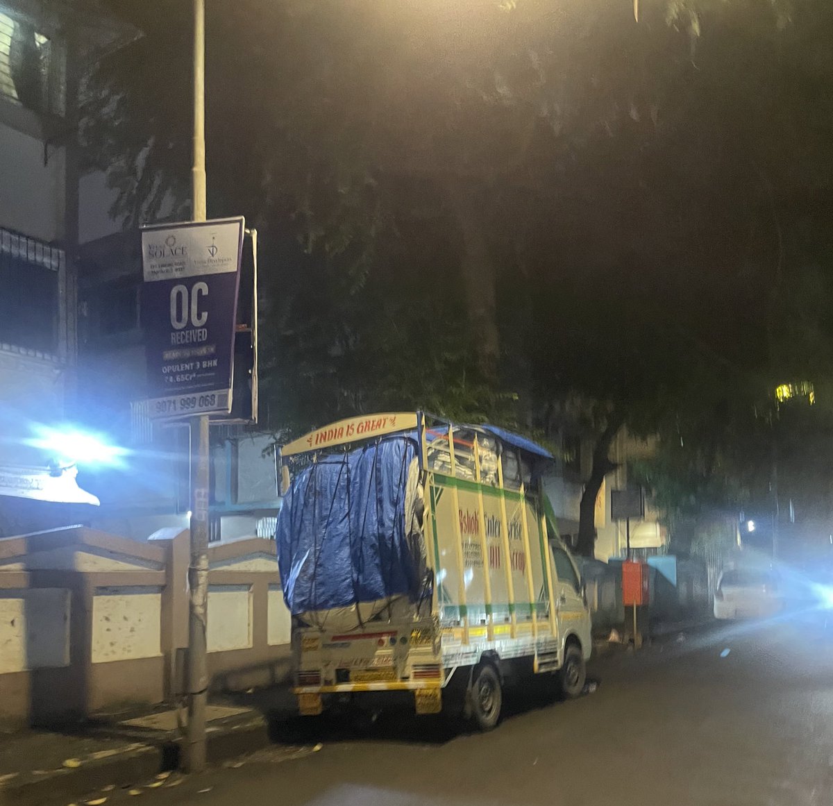 Aashin A. Shah (@aashin_a_shah) on Twitter photo Unattended vehicles & tempos parked in no-parking zones at Tps 6, Road 1, Santacruz W, as if they own the roads. Despite repeated letters & pictures, traffic dept only sends template replies. Citizens’ safety has become a joke
<a href="/MTPHereToHelp/">Mumbai Traffic Police</a> <a href="/savetps6/">savetps6</a> <a href="/mashrujeet/">Jeet Mashru</a> Unattended vehicles & tempos parked in no-parking zones at Tps 6, Road 1, Santacruz W, as if they own the roads. Despite repeated letters & pictures, traffic dept only sends template replies. Citizens’ safety has become a joke
<a href="/MTPHereToHelp/">Mumbai Traffic Police</a> <a href="/savetps6/">savetps6</a> <a href="/mashrujeet/">Jeet Mashru</a>