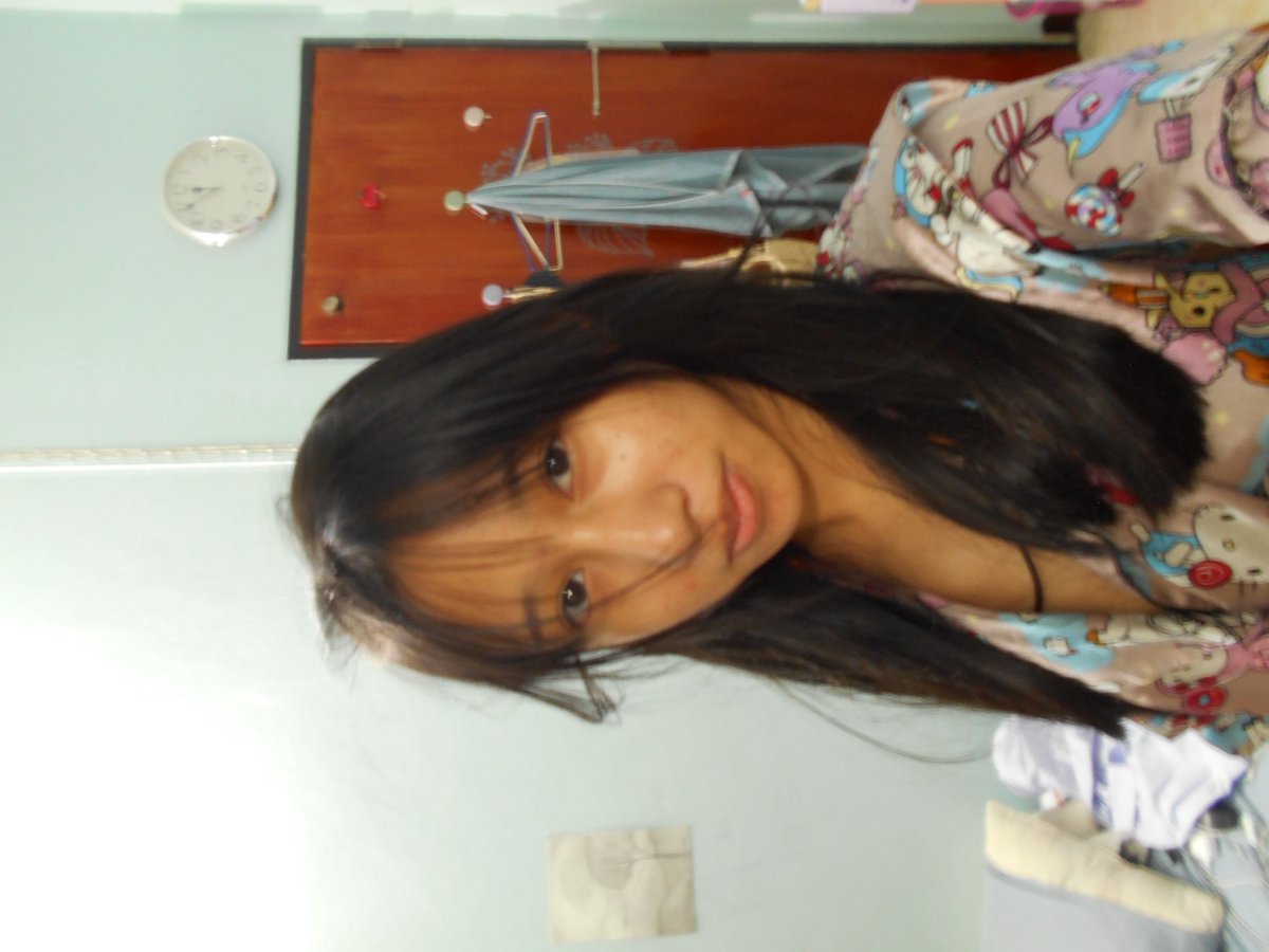 แมว tweet media