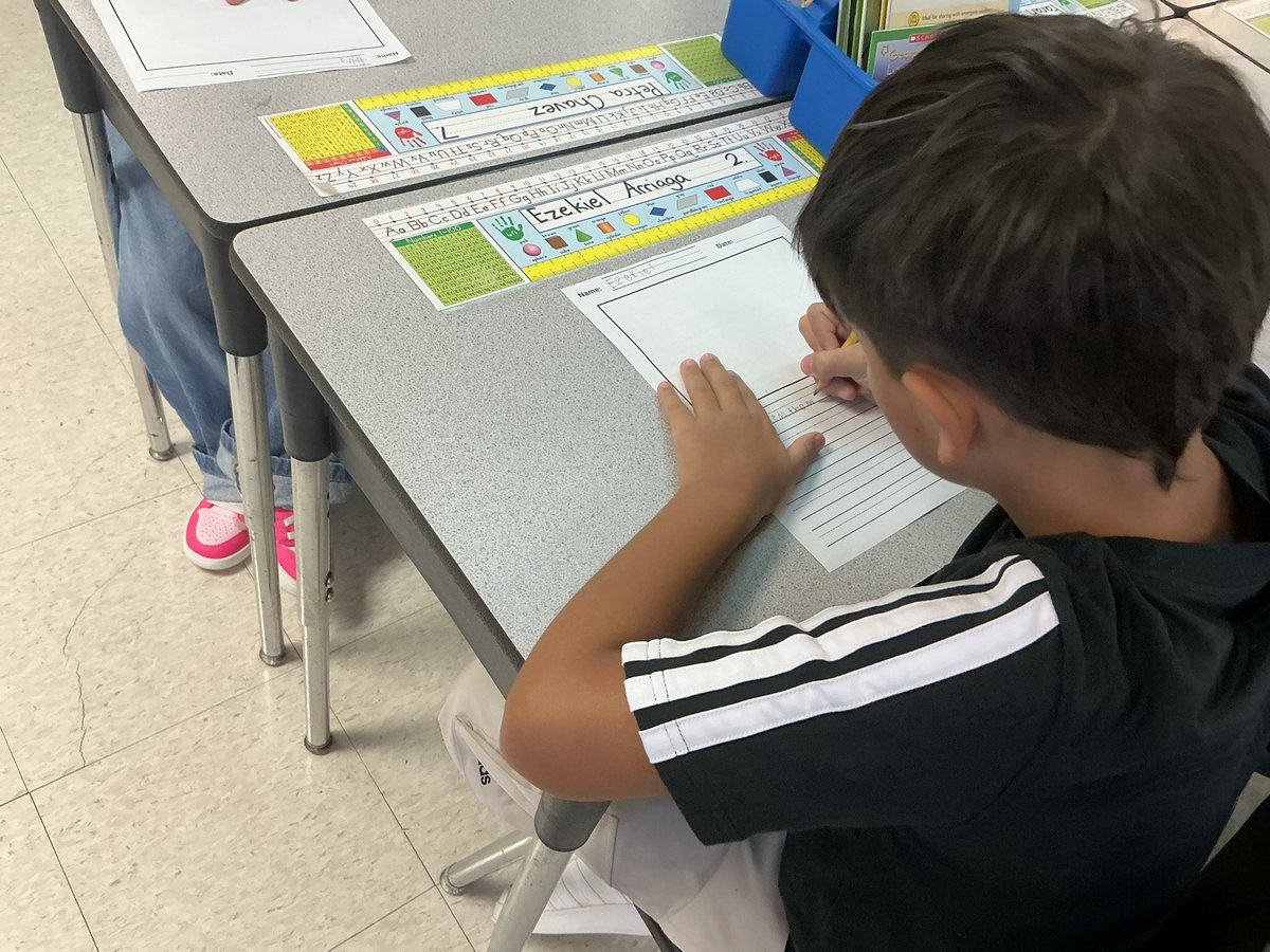 wadestanford's tweet photo. The best part of my day is visiting classrooms! I was able to spend time with our scholars at @wwppanthers this morning!!
@WestwoodISD #WWWay #leadership #SmallDistrictDoingBigDistrictThings #suptchat #leadlap #CelebratED #JoyfulLeaders #WarmDemanders #CrazyPLN #edchat #satchat https://t.co/CMVtFBItYq
