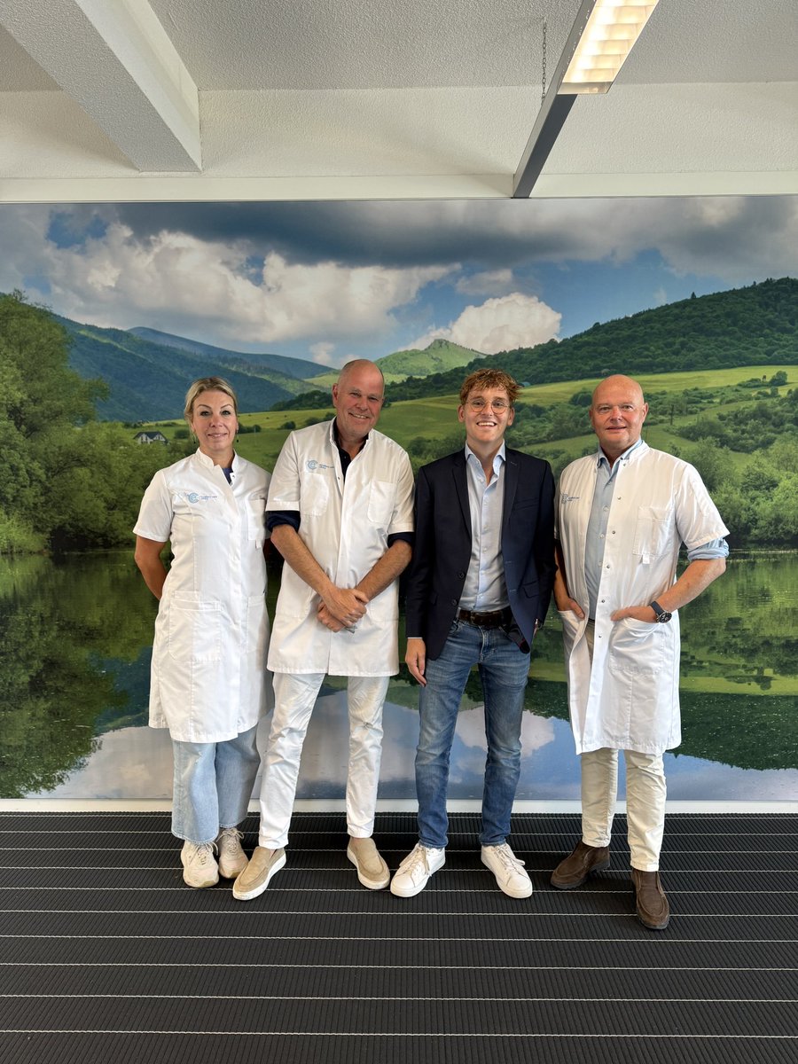 Vandaag bracht ik een werkbezoek aan Excellent Care Clinics. Daar sprak ik over long-COVID en een veelbelovend medicijntraject die de ontstekingen in je hersenen en lichaam tegengaat. De resultaten zijn hoopgevend. Nu is het aan de zorgverzekeraars om het medicijn te vergoeden.