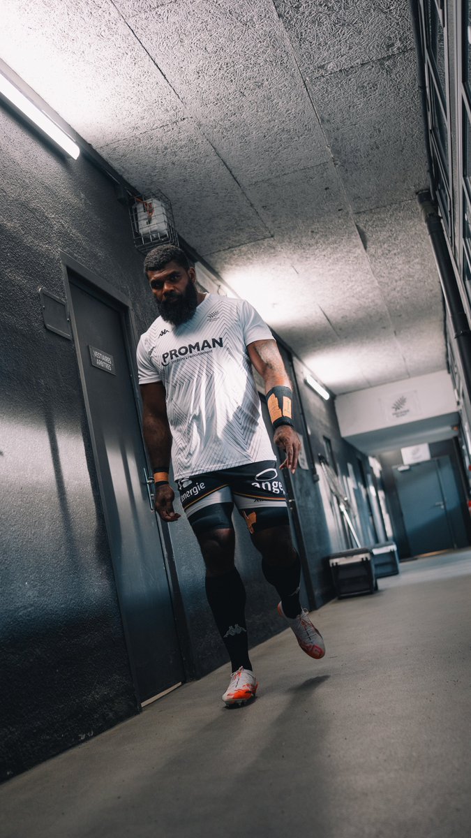 ProvenceRugby's tweet image. H-30' 🔥| Nos joueurs sont actuellement à l'échauffement et évolueront devant plus de... 6.000 personnes ce soir !

Rendez-vous ici pour suivre le live texte x.com/ProvenceRugby