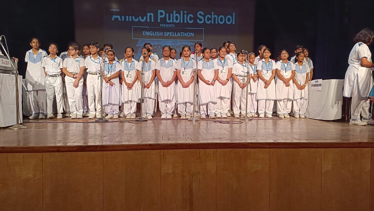 PublicAhlcon's tweet image. #morningassembly #sadbhawnadiwas
Class :- XI C
Topic - सद्भावना दिवस
सद्भावना का अर्थ है – &quot;अच्छी भावना&quot;। इसका मतलब है कि हम एक-दूसरे के प्रति सहिष्णु रहें, दूसरों के विचारों का सम्मान करें, और हर व्यक्ति के साथ समान व्यवहार करें, चाहे वह किसी भी जाति, धर्म या भाषा से जुड़ा हो
