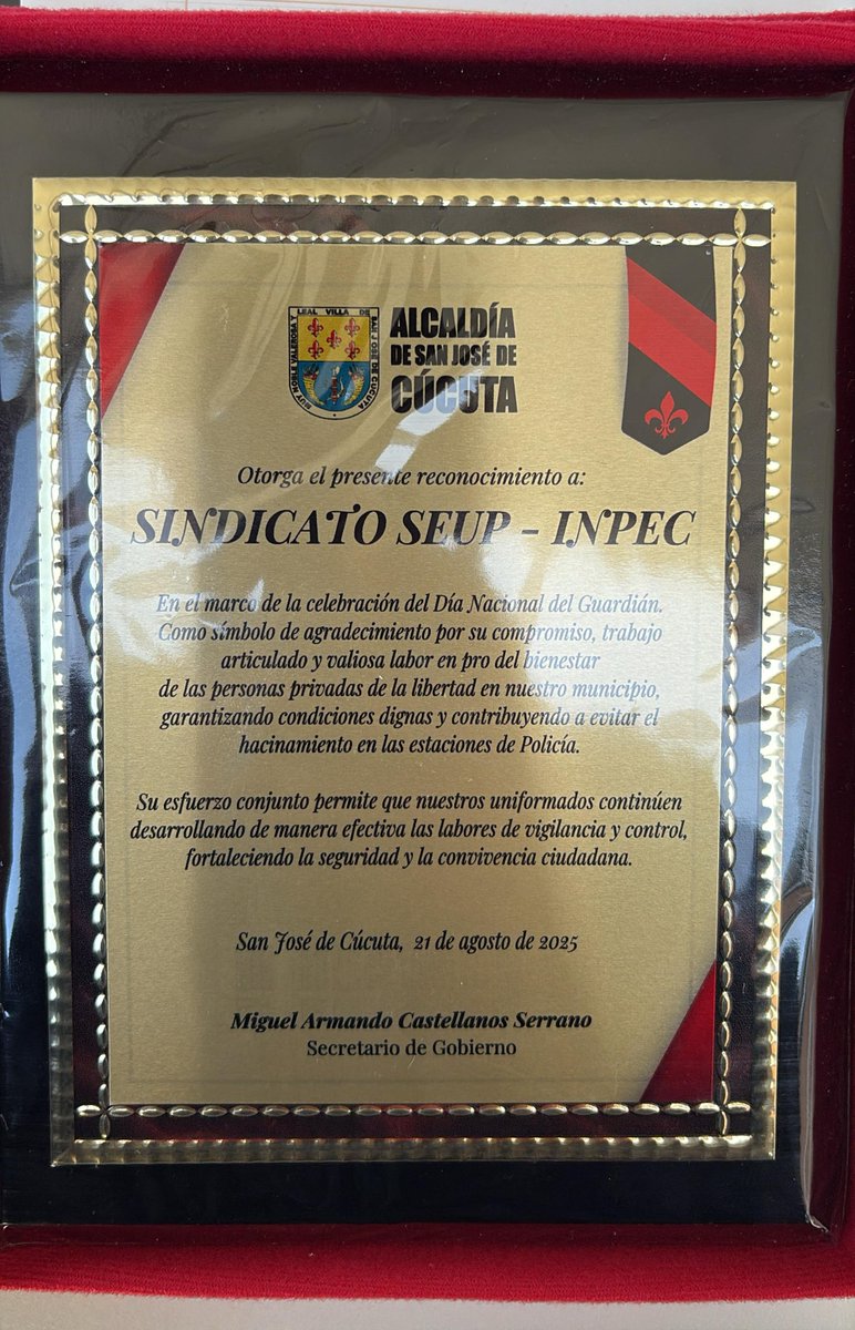🎖️ Un reconocimiento a nuestra labor sindical por parte de la Alcaldía de Cúcuta
Desde SEUP S.I. recibimos con orgullo este gesto que destaca el trabajo constante, responsable y comprometido que venimos realizando en defensa de los derechos laborales del sector penitenciario.