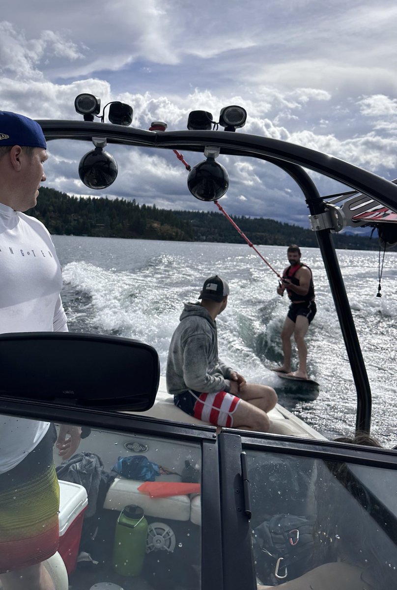 ErberAuto's tweet image. Employee boat day was a blast this past weekend. (The sun did eventually come out)