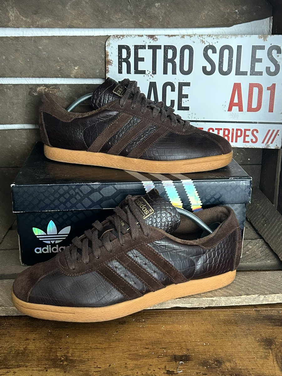 Retro Soles tweet media