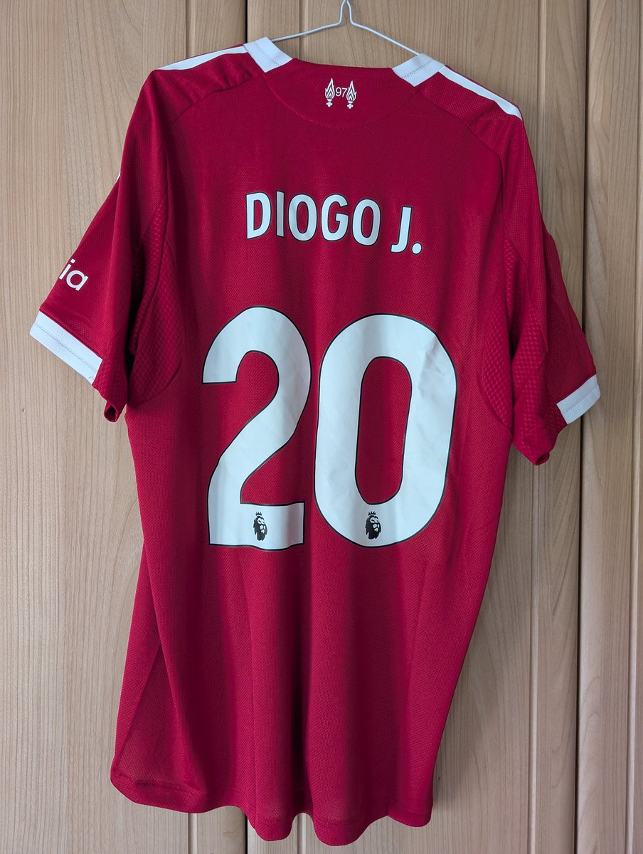 1 - 800 Alex tweet media