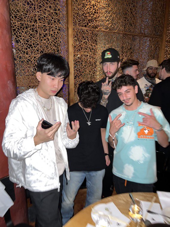 clip 🛸 tweet media