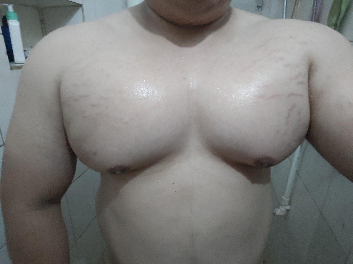 小欧要减脂 (@oukukukuku) on Twitter photo 