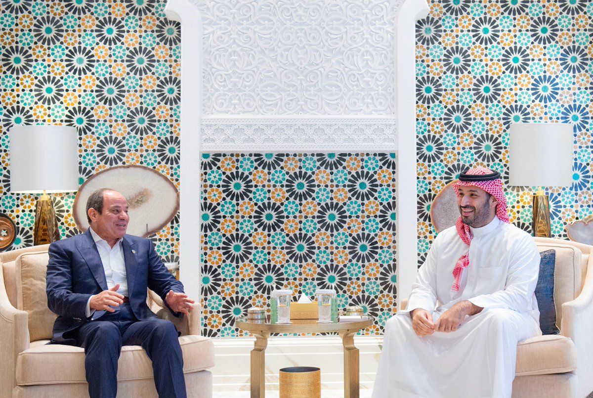 سمو سيدي #ولي_العهد يستقبل في قصر نيوم فخامة رئيس جمهورية مصر العربية، ويستعرضان العلاقات الأخوية بين البلدين الشقيقين وسبل تعزيزها في مختلف المجالات، بالإضافة إلى استعراض مستجدات الأحداث الإقليمية، وفي مقدمتها تطورات الأوضاع في فلسطين.
