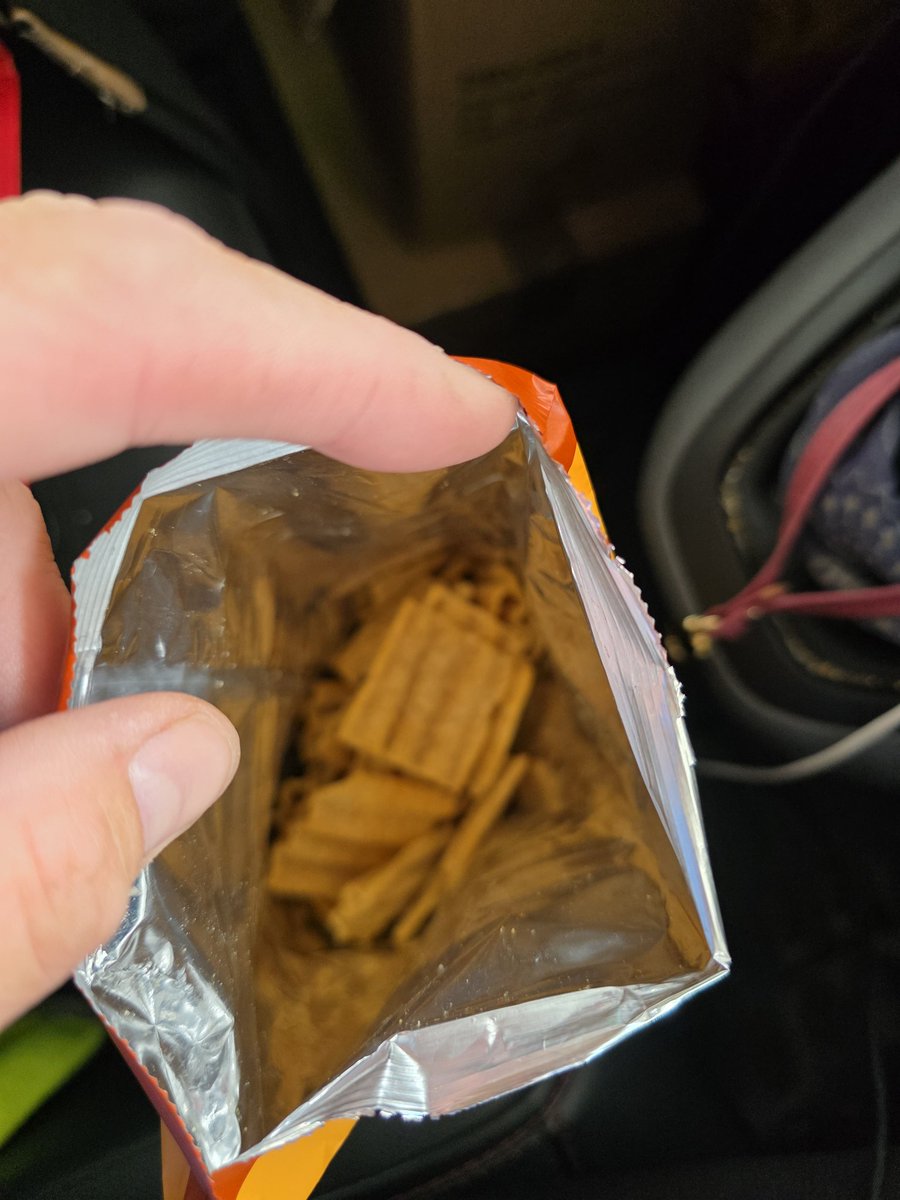 Samliles's tweet photo. @marksandspencer 
Really brought these today and opened up to half a bag... for £1.80... https://t.co/J9UgSnTfgs