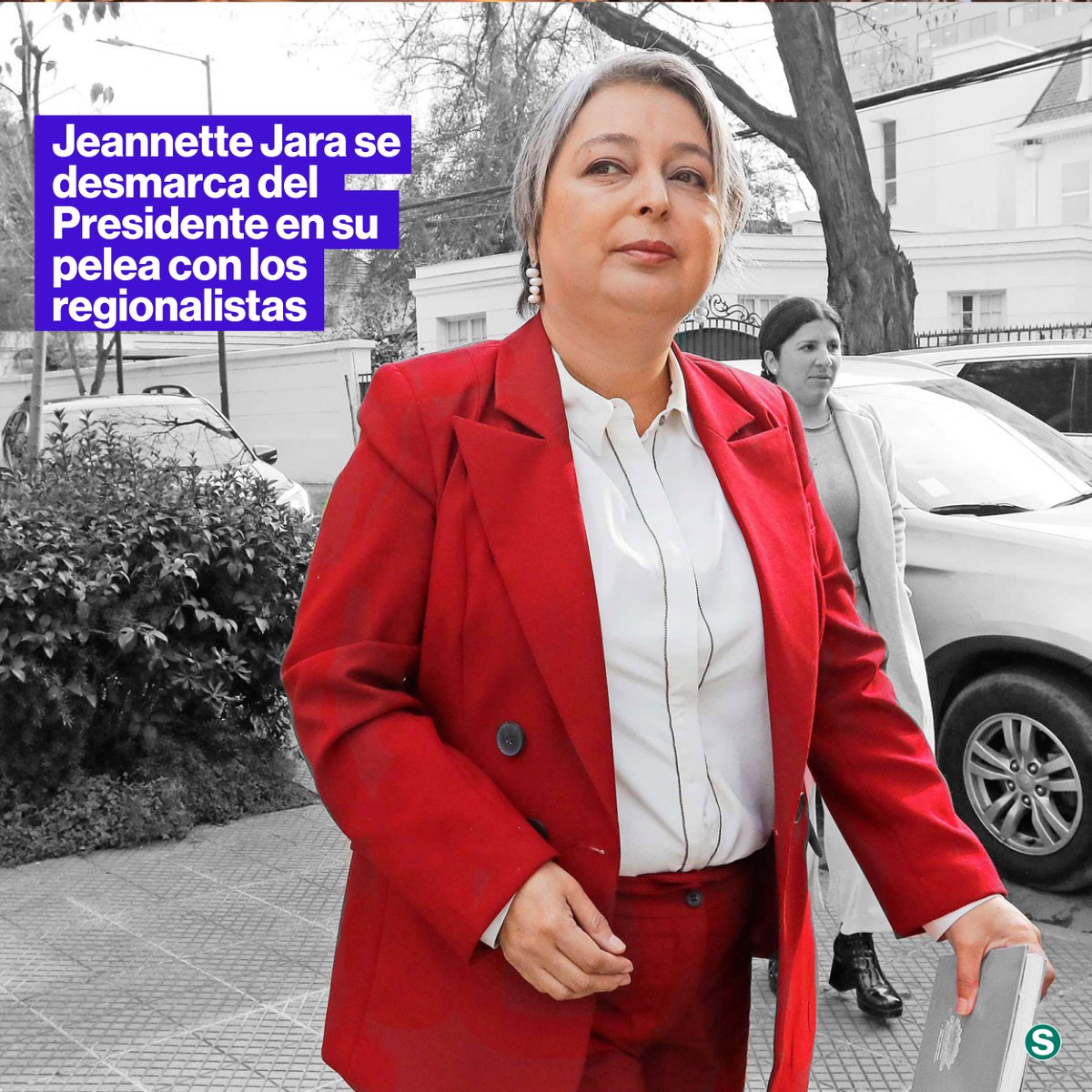 Comando Jara ignora la jugada de Boric y mantiene a Mulet
Tras la salida de Valenzuela, el PC y la FRVS siguen en el comando de la candidata presidencial. Hirsch, de Acción Humanista, ya es vocero oficial. Oficialismo con tensiones internas… y sin renuncias sorpresa.