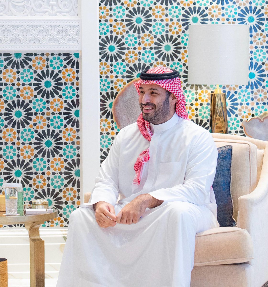 صورة اليوم 📸

سمو سيدي #ولي_العهد من نيوم ✨💚