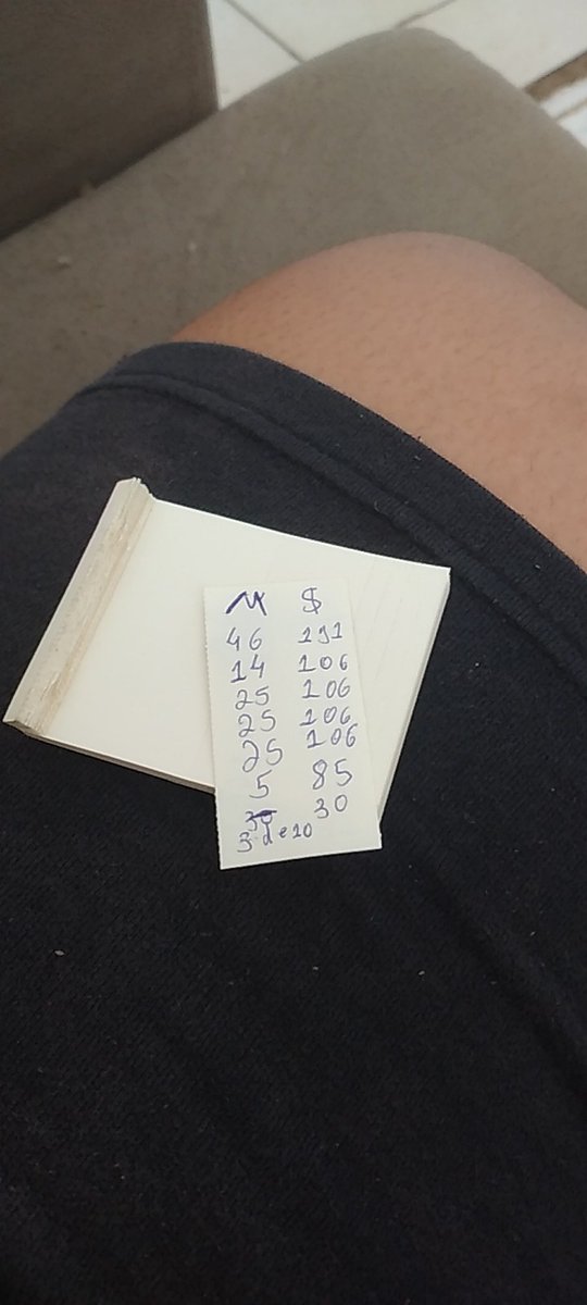 whaTHEOfuck's tweet photo. Me permiti queimar toda a diamba que eu pudesse/quisesse durante as férias. Hj é o ultimo dia e eu fui fazer uns cálculos pra me motivar a  fazer um detox até o próximo pagamento (valores incluem a entrega mas não incluem sedas, piteiras e afins) https://t.co/qUzvFsvjDX