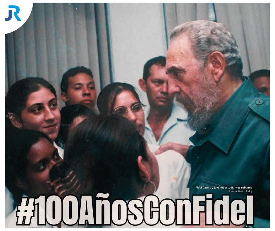 Fidel puso en el centro de su trabajo la lucha por la justicia social, dotar a cada cubano de la salud y la cultura para ser un hombre libre y alcanzó resultados no logrados en ningún otro país del Tercer Mundo y al nivel de los países más desarrollados.
#100AñosConFidel 
#Cuba