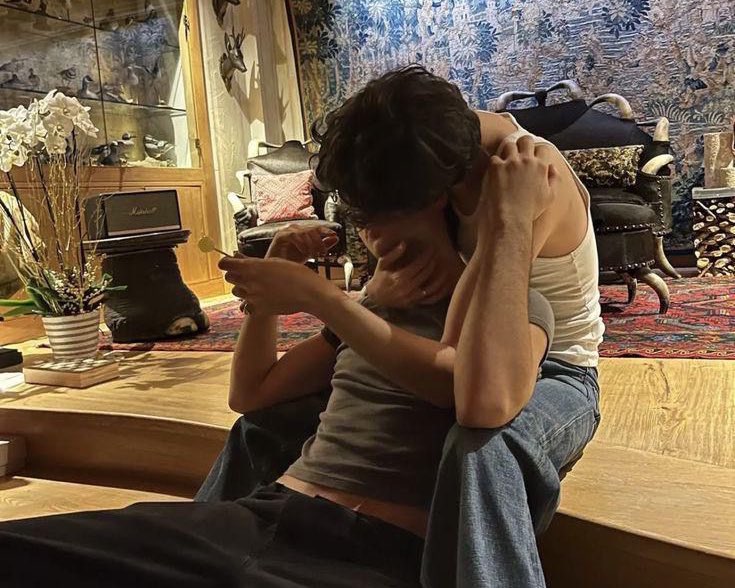 james loves to burrow himself into sirius. he loves being close to him as possible. it’s his safe place.