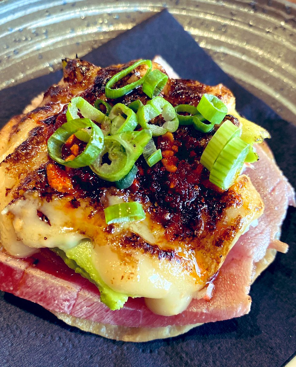 jattaviator's tweet photo. #thursdayvibes #smoked #salmon #tostada …. https://t.co/wCIfwtcEiT