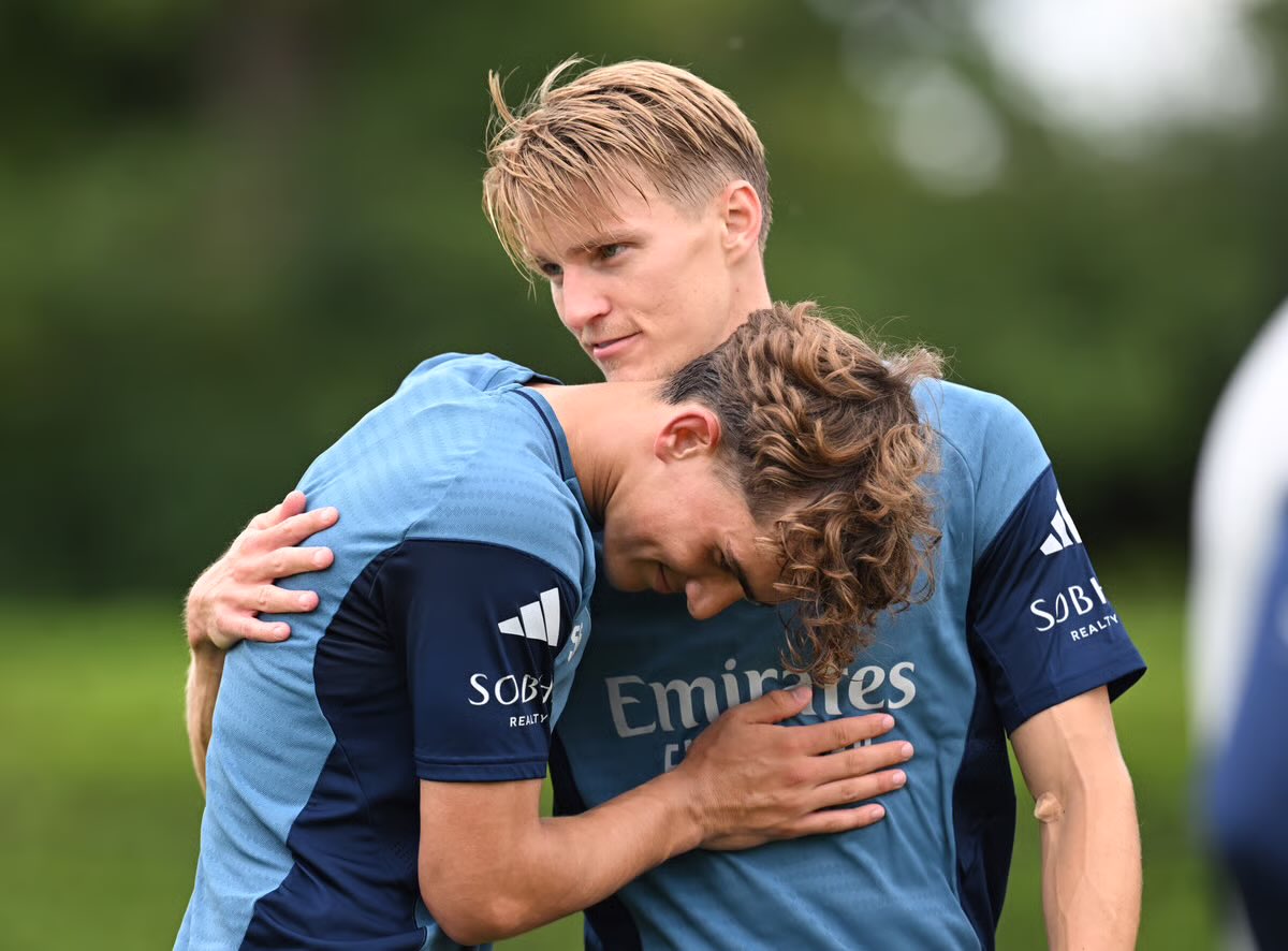 Arsenalnewschan's tweet image. 🗣️#Arsenal captain Martin Odegaard think that’s young ⭐ Max Dowman will have a huge future with the Gunners: ‘Max is a top player, top talent, and I think everyone has seen it now in pre-season, what he’s done,’

‘I don’t want to put too much pressure on him and create too much…