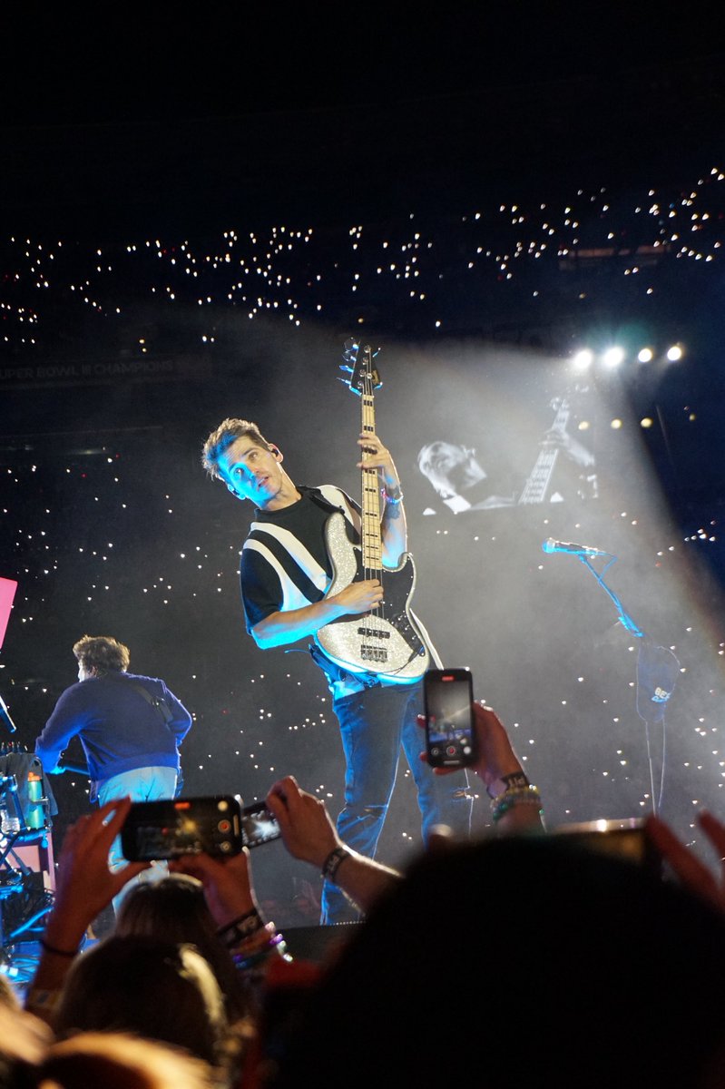 these pics i got at mcr nj .... no one talk to me