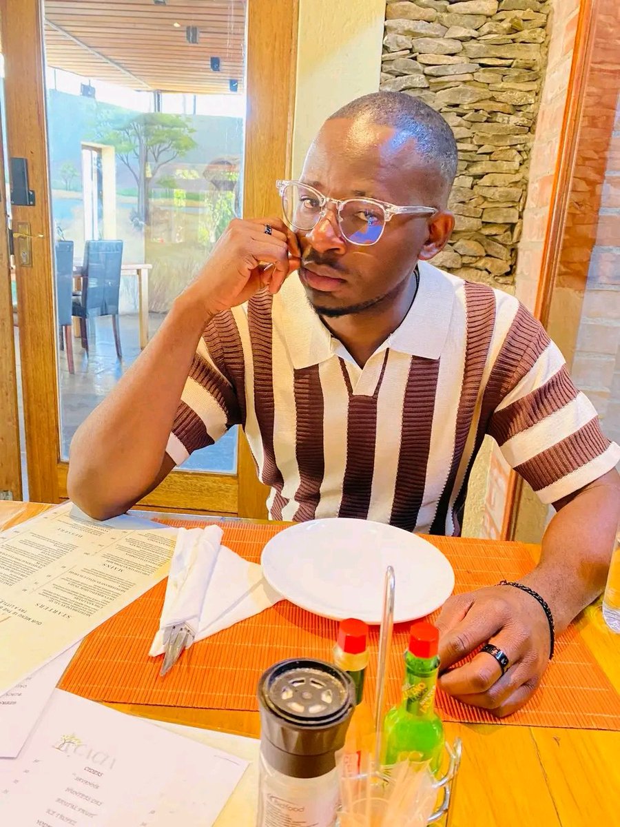 DeManyora's tweet image. Ahhh egogo