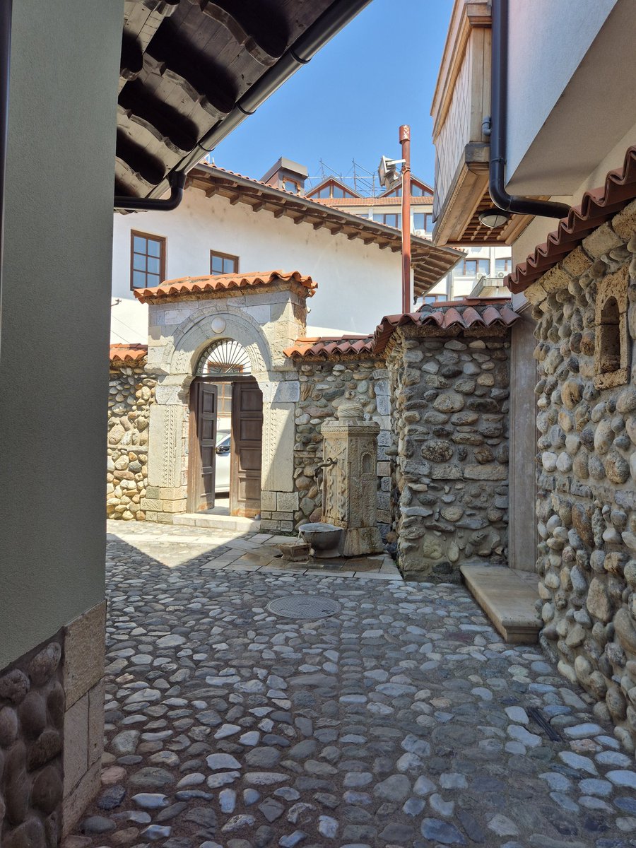 Symaydn93's tweet photo. Halveti Tekkesi, Prizren-Kosova https://t.co/6QALmhH529