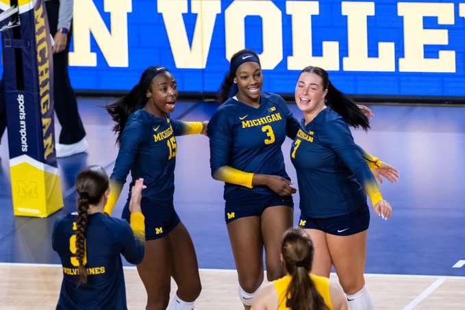 umichvball's tweet photo. So great to see our newcomers on the court in front of fans! Can't wait until they make their official debuts this season!  

#GoBlue https://t.co/vceYGGrHRc