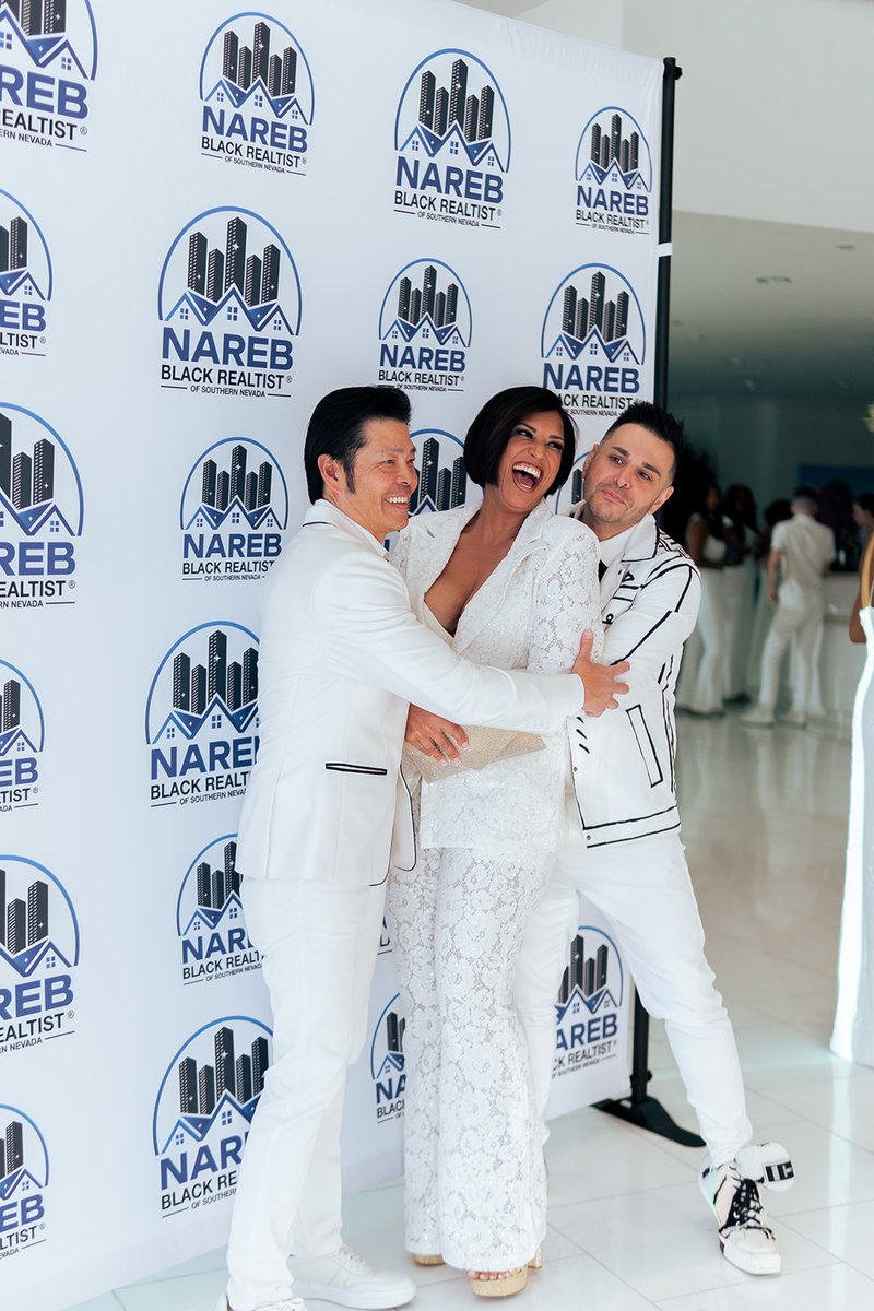 NAREBLV's tweet photo. We just love some photo opps! Throwing back to us looking good this beautiful Thursday!

Let's make a difference together. We believe in inclusion. All are welcome who strive for democracy in housing. Join us at https://t.co/f6vhN0X1Qk 
#nareb #nareblv #democracyinhousing https://t.co/9XvN0lyQoX