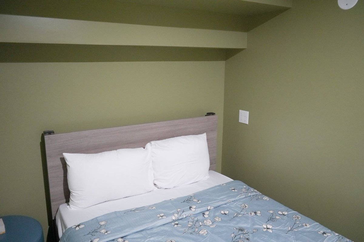 We have shelter space available for anyone who needs it.

The new bridge housing at E Street—expected to open in the fall—will increase our capacity to meet people where they are and bring more people inside.