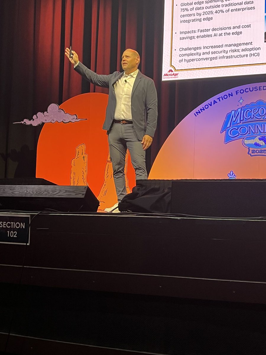 MicroAge's tweet photo. AI, quantum, and sustainability: the future is now. A powerful outlook from CTO Tim McCulloch on what’s next in tech.

#FutureOfIT #MicroAgeCONNECT https://t.co/uCQffHadSl