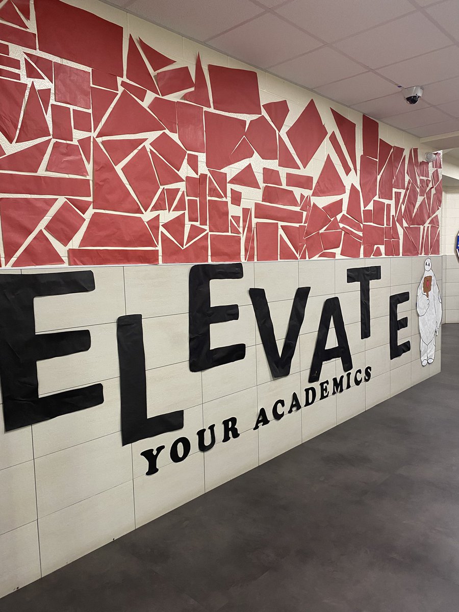 pederson71201's tweet photo. @NorthSideFWISD We are on a mission to elevate everything at NSHS! https://t.co/uTl6b9RJaH