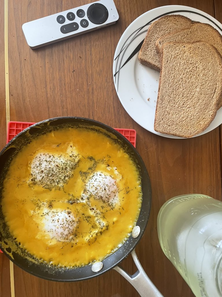 Did a lil spin on this dish today and used butternut squash soup instead of marinara sauce and holy moly