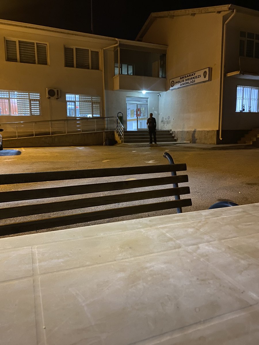 aatesemiir's tweet photo. Kartal İsviçre’de bizde oralarda, buralarda bir yerlerdeyiz. https://t.co/yuCWvIcauI