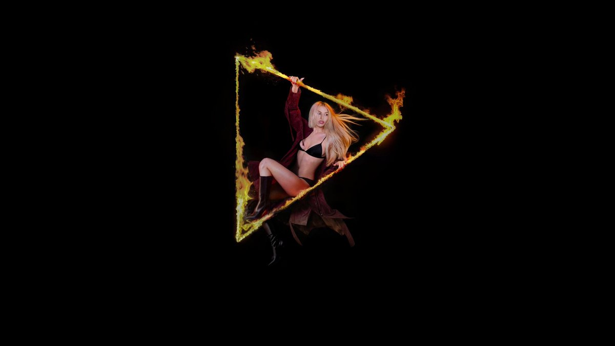 Info Ava Max tweet media
