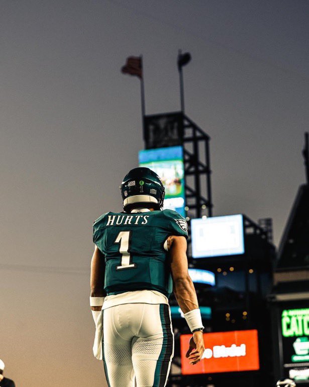 Sean_Brace's tweet image. Loaded #DailyTicket @FoxPHLGambler
 w/ @soshtry Full Show: 
- 3:30 @julianedlow @DKSportsbook 
- 4:05 @NatalieEgenolf #Phillies #GoBirds 
- 4:30 @ryancoyle35 @BeefUpFront