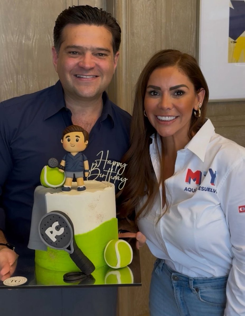 Feliz cumpleaños amigo <a href="/pacocienfuegos/">Paco Cienfuegos</a>.

Que Dios te bendiga mucho.