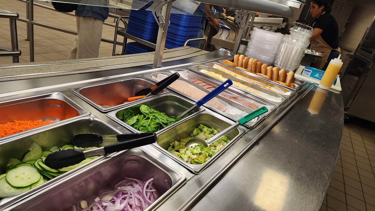 TISD_NUTRITION's tweet photo. Built to order SUBS are BACK!!! @TISDTHS @TISDTMHS https://t.co/hezvVFY4do