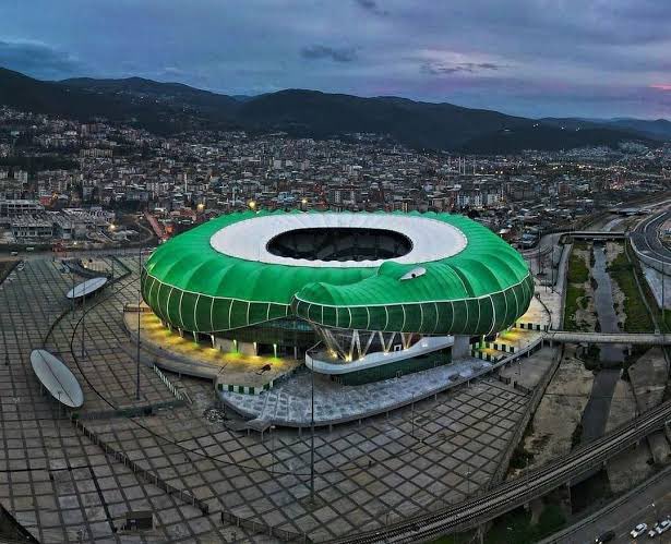 Dear <a href="/Lacoste/">Lacoste</a> 

Bursaspor, in Turkey’s 3rd League, led with 42,230 fans per game, topping all divisions. With soaring jersey sales, a sponsorship is a win-win. Our “Timsah Arena” and crocodile symbol match your logo perfectly. Let’s put Lacoste on our jerseys and make history. 🐊