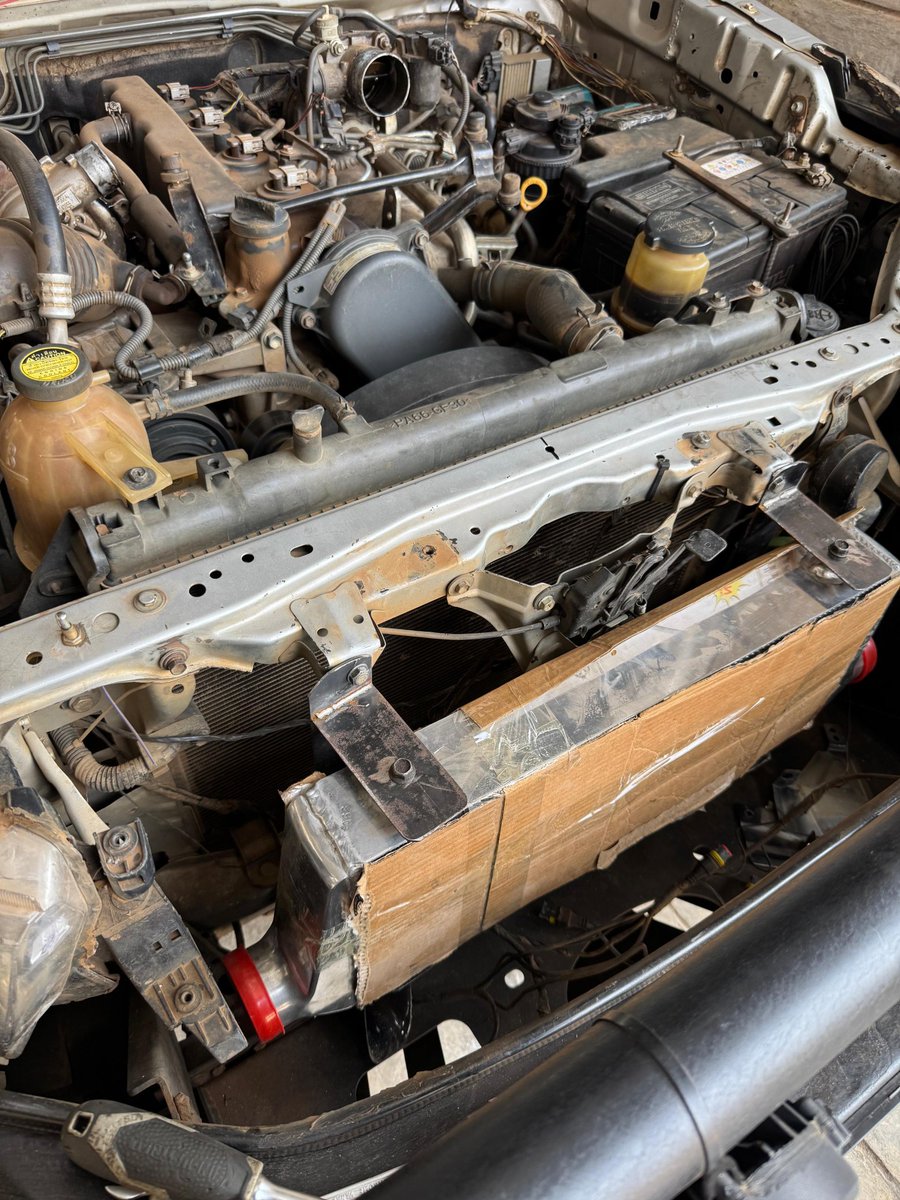 KUtomotive's tweet image. Hilux vigo,2KD engine.On this particular project we did a  custom front mount intercooler to lower the intake temperatures which inturn made a noticeable difference in response and power.

#freeaoko 
#FreeMwabiliMwagodi
#uhurus3rdterm 
#RutoMustGoNow