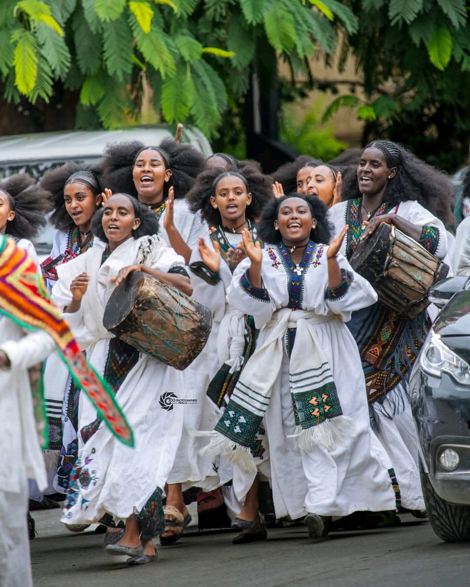 MesseboC's tweet photo. ሰናይ ቅንያት ኣሸንዳ 2017 ዓ.ም
#ፋብሪካ_ሲሚንቶ_መሰቦ
#ፅርየት_ብተግባር https://t.co/lsJWsa4RPF