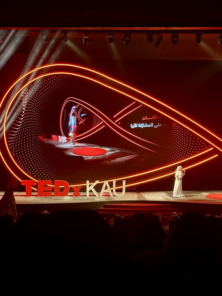 يوم ملهم وتجارب لا تُنسى .. افكار تتجدد وإلهام يُولد من جديد في TDExKAU ✨

#ما_بعد_اللحظة | #TEDxKAU
