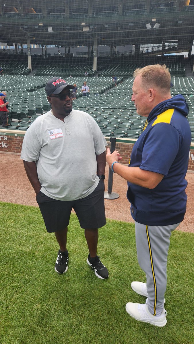 NIU Athletics (@niuathletics) on Twitter photo Just some brilliant coaching minds getting together on a Thursday on the Northside - <a href="/NIU_Football/">NIU Football</a> HC <a href="/NIUCoachHammock/">Thomas Hammock</a> met Chicago Cubs manager Craig Counsell and Milwaukee Brewers manager Pat Murphy prior to today’s game Just some brilliant coaching minds getting together on a Thursday on the Northside - <a href="/NIU_Football/">NIU Football</a> HC <a href="/NIUCoachHammock/">Thomas Hammock</a> met Chicago Cubs manager Craig Counsell and Milwaukee Brewers manager Pat Murphy prior to today’s game