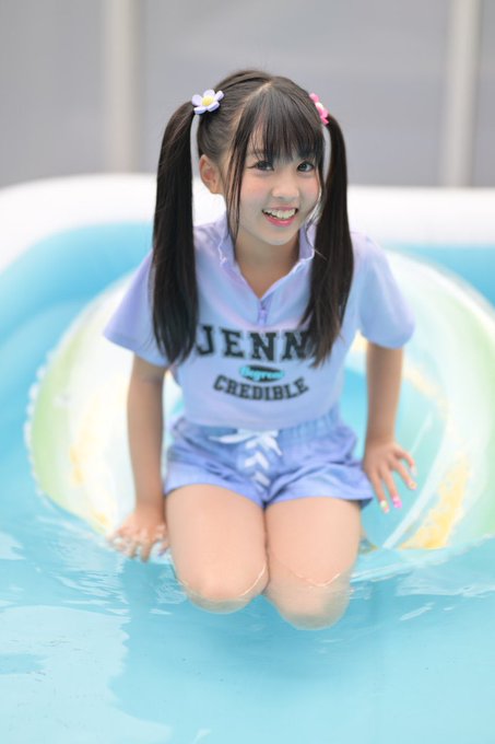 Twitterのコスプレ画像16