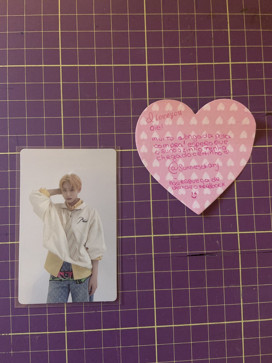 feedback positivo pra fofa <a href="/sunniesdiiary/">geo ⋆˚꩜｡</a> que me vendeu esse nonuzinho, veio tudo certinho!! muito obrigado amiga 💛