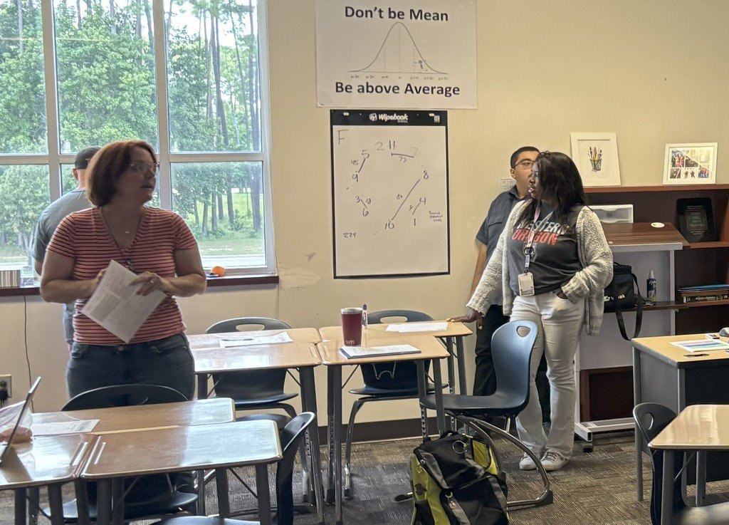 HumbleISD_AHS's tweet image. The AHS Math Department had a great in-service with @Wipebook! We learned so much and are crossing our fingers that we win the flipchart!