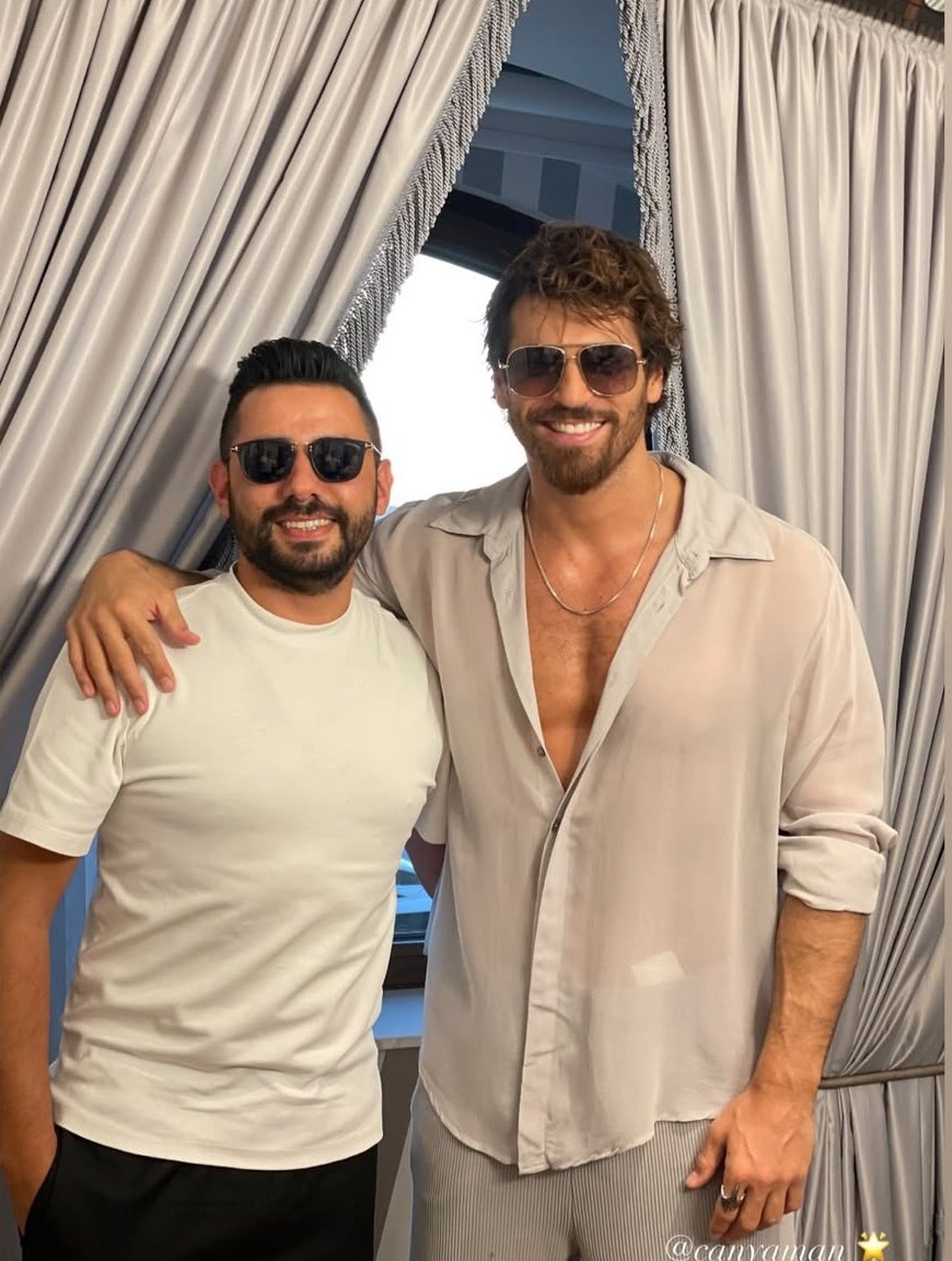 Gerçek dostluk ⭐❤️

#CanYaman