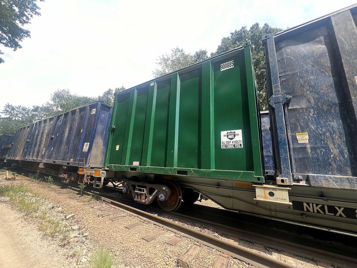 Going green has never looked so good! Take a peek at our latest rail cars rocking the signature IWS green—making sustainability stylish! 💚♻️
#InterstateWasteServices #InterstateWaste #ActionCarting #ActionEnvironmental #Sustainability #WasteByRail #Rail #RailCar