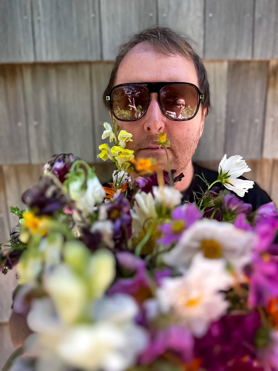 James McCartney tweet media