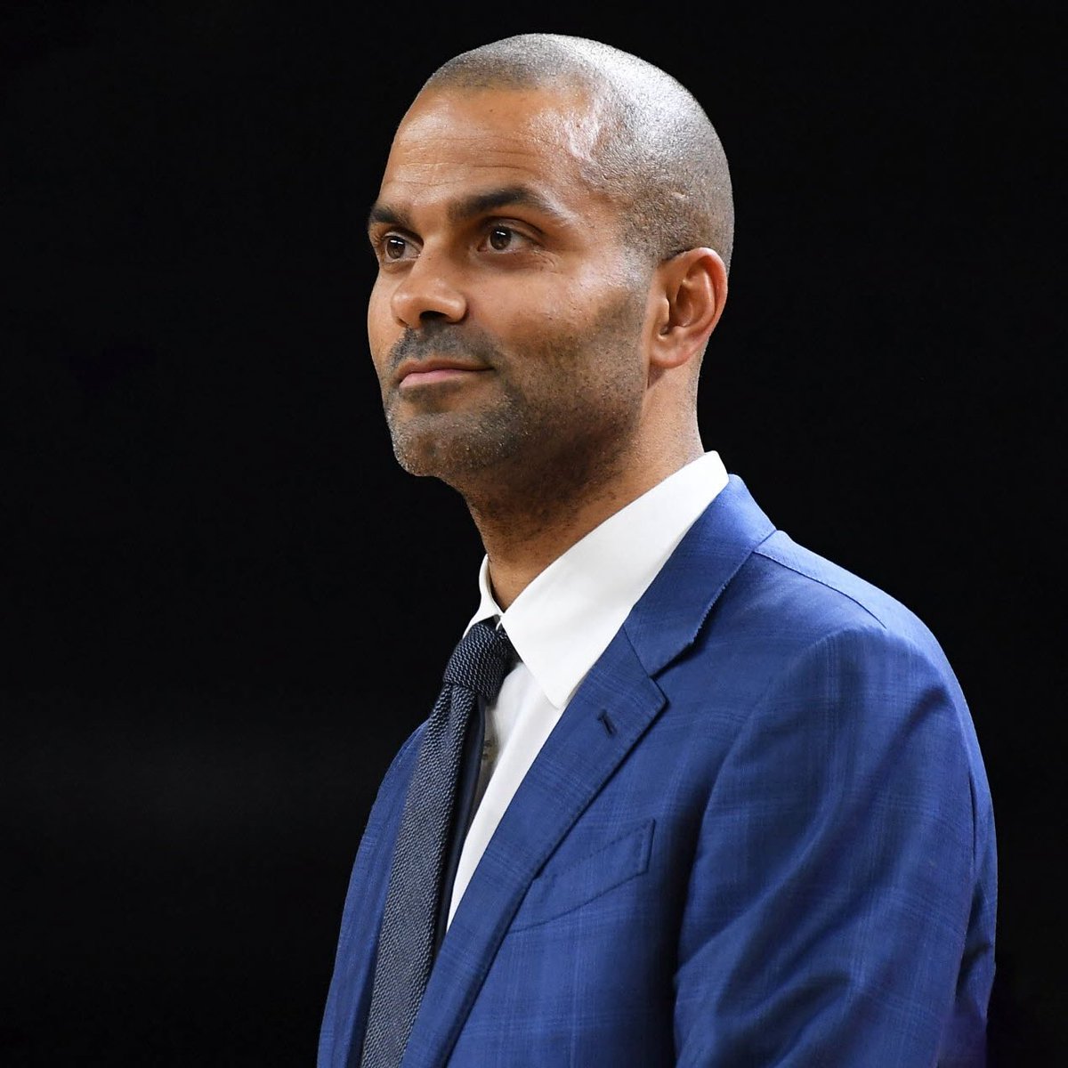 50NuancesDeNBA's tweet image. Via @lequipe, Tony Parker annonce vouloir se lancer dans une carrière d’entraîneur.

Après avoir été joueur, président, TP ambitionne de devenir coach, et annonce rêver d’une carrière d’entraîneur en NBA.

Première étape, l’obtention des diplômes !