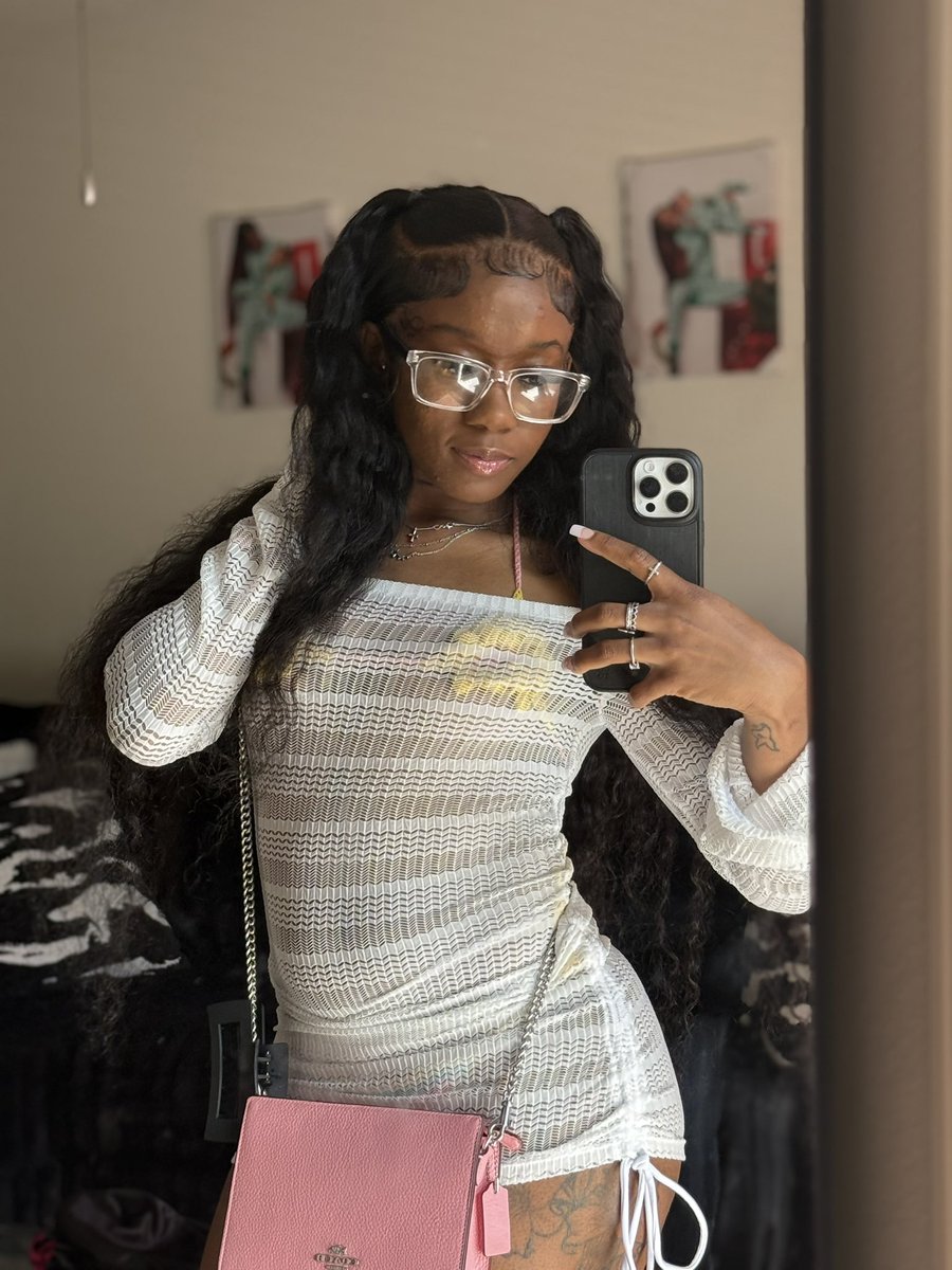 ciaraaa_vii's tweet photo. Ima Miss Summer 😫🥺 https://t.co/ejDvPwfUuB